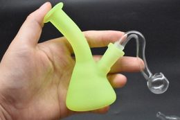 Épaisseur Bécher Bong en verre épais pyrex pipe à fumer barboteur Glow in the Dark Luminous Dab Oil Rig bong avec tuyau de brûleur à mazout de 10 mm