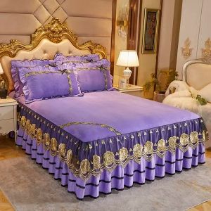 Coubitre mince Broidered Liberd Set Crystal Velvet Lits-Plux en dentelle Plaignes de lit pour Queen King Faldones Para Camas