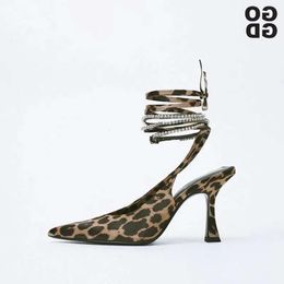 Diseño gogd delgado Bombas para mujeres 759 tacones con cordones altos Dibrillones de leopardo brillante Sandalias puntiagudas zapatos de moda Ladie Fae