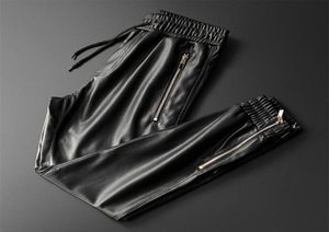 Thoshine marque hommes pantalons en cuir qualité supérieure taille élastique pantalons de jogging poches zippées pantalon en simili cuir pantalon crayon 2014276012