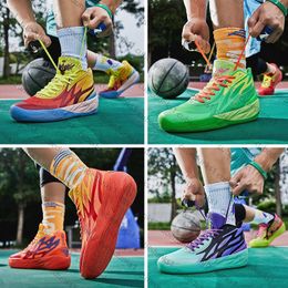 Tres pelotas Mandarin Duck Show Generation Basketball Cushion MB01 PRÁCTICOS SATOS DE Fútbol zapatillas de zapatillas de diseño