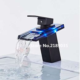 Drie kleuren veranderen LED Lichtglas Waterval Basin Kraan voor badkamer. The Black Deck Mount Square Vanity Sink Mixer Tap