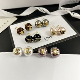 Boucles d'oreilles en perles d'agate noire en relief tridimensionnel, design de niche, sens du tempérament avancé, boucles d'oreilles Joker pour femmes