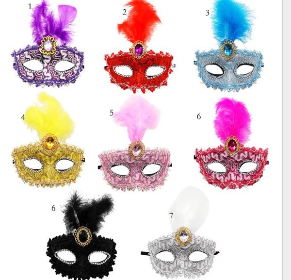 Tres plumas hermosas máscaras de fiesta de plástico maquillaje baile pluma pintada máscara apertura de la escuela suministros de boda