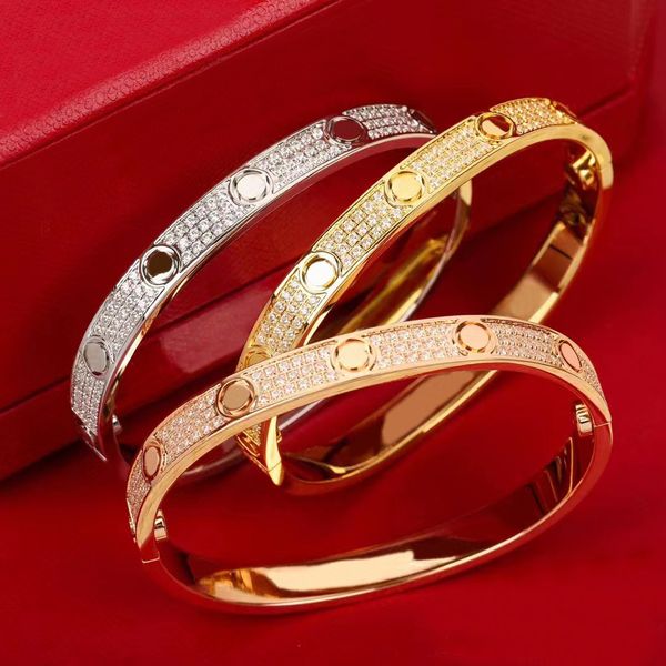 Bijoux de créateur de bracelet en diamant à trois rangées pour femmes hommes Fashion Luxury Jewlery en acier inoxydable Bracelets Gold Bracelets Classic Designer Bangle Gift Nice