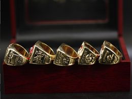 Trois anneaux en pierre trois anneaux de pierre de haute qualité 5pcs 1972 1982 1983 1987 1991 Washington Football Championship Ring Set Fans Us Size Dhrwk