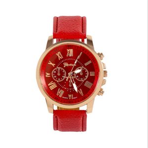 Drie-subidials Red Watch Retro Geneva Student Watches Womens Quartz Trend polshorloge met lederen band232H