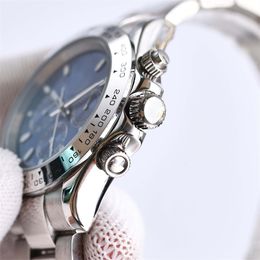 Grâce à une montre-bracelet en acier à noyau de machine entière avec cadran bleu glace et bracelet de type huître, mode pour hommes