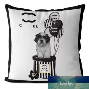 Coussin noir et blanc avec lettres et Logo, housse de coussin pour la maison, décoration de canapé, coussin confortable en pur coton