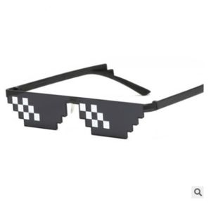 Thug Life Mosaic Lunettes de soleil pour hommes 8 Bit Coding Pixel Trendy Cool Super Party Funny Vintage Shades Eyewear 220629