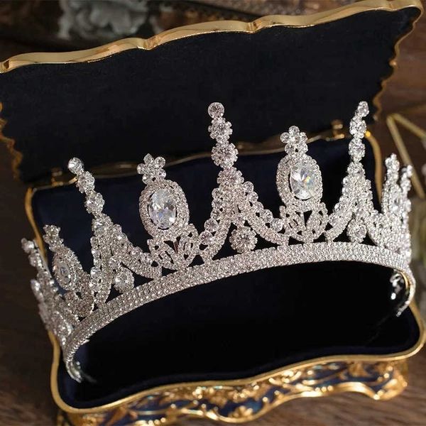 Tiaras A213 Zircon Wedding Round Crown Diadema de lujo Diadema Rhinestone Tocado Nupcial Headwear King Tiaras Princess Hair Jewerly Z0220