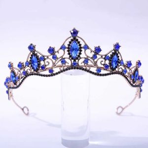 Tiaras Baroque Vintage Red Crystal Tiara Crown Girls Party coréen Simple Bridal Bride Hicestone Crown Hair Dress ACCESSOIRES