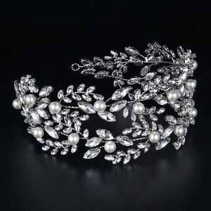 Diadèmes Mode à la main mariée couronne diadèmes de mariage strass femmes cheveux accessoires perles bijoux casque doux luxe bandeau Z0220