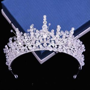 Tiaras Koreaanse handgemaakte kristallen kralen tiara voor vrouwen bruiloftsfeest luxe elegante koningin bruids Rhinestone Crown Dress Hoofdband