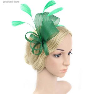 Diadèmes Nobles et élégantes pour dames, bandeau fascinateur en plumes de couleur verte de qualité mystérieuse, utilisé pour porter lors de mariages ou de fêtes Y240319