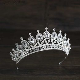Tiaras Rhinestone Crystal Crown Color plata Tiara Corona de boda Diadema Accesorios para el cabello nupcial Fiesta Princesa Corona Corona nupcial Y240319