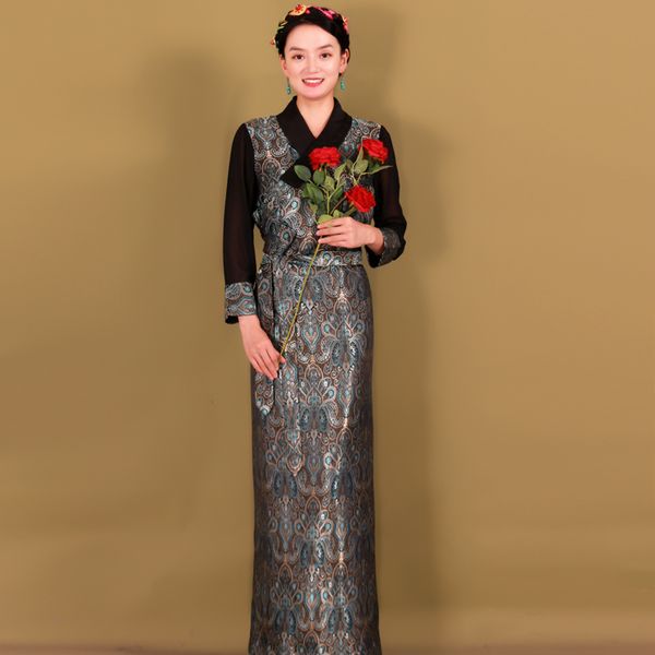 Vêtements ethniques tibétains robe asiatique classique manches longues robe élégante Tibet vêtements traditionnels pour femmes robe orientale costume de modèle vintage