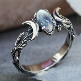 Tibetan Silver Double Lune Tension Mount Gemstone Ring Geometric Moonlight Design Rings Bijoux Fashion For Women Gift 231221