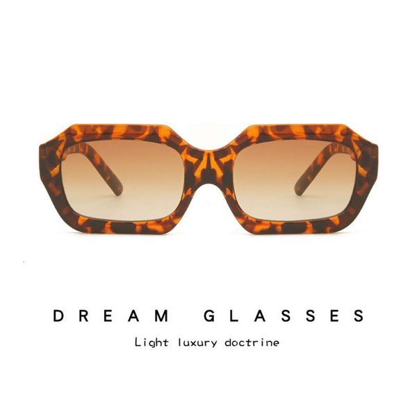 Tidal Femmes S Grand cadre UV Sunshade résistant New Brown Sunglasses Leopard Print Mirror Unchade Unglasses Bracelet Unchade Unglasses