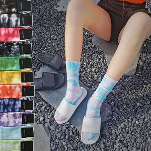 Chaussettes imprimées Tie Dye Crew, chaussettes de Sport longues en coton imprimé de style rue pour hommes et femmes, chaussettes hautes