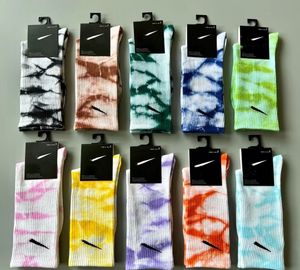 Tie-Dye Tall Tube Sports Socks Heren en Dames Personaliseerde kleurrijke gekamde katoenen sokken