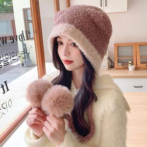 Attachez la chaleur hivernale des enfants mignons petit ours, protection des oreilles en peluche, tricoté pour grosse tête, chapeau Lei Feng, chapeau en laine