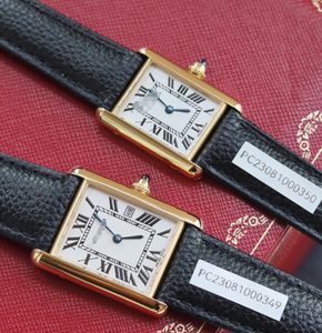 Carter tank Gold Watch Luxury Woar's Woards Designer Brand Brand Logo avec boîte Box Superaa_luxury Watch Gift For Saint Valentin Anniversaire de Noël
