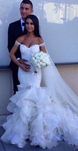 Jupes à plusieurs niveaux sur l'épaule robes de mariée sexy dentelle volants perles robe de mariée glamour 2019 nouvelles robes de mariée sirène de mode