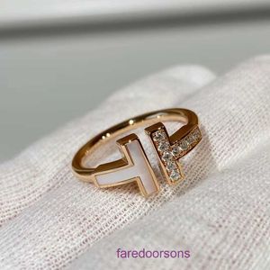 Tifannissm Designer Ringen voor dames online winkel V Gold High Edition Double T White Fritillaria met diamanten ingelegde ring Dames lichte luxe met originele doos