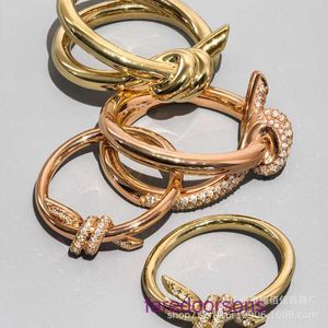 Tifannissm Hanger Ringen Beste verkoop Verjaardag Kerstcadeau Sterling Zilveren Knoop Dubbel Gedraaide Touw Ring Mode Veelzijdig Paar Hebben Originele Doos
