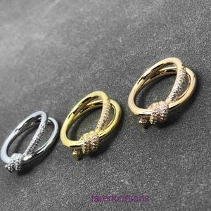 Tifannissm Ring hart Ringen sieraden hangers T familie ring twist touw nieuw product met diamant fashion design geavanceerde persoonlijkheid butterfl Hebben Originele Doos