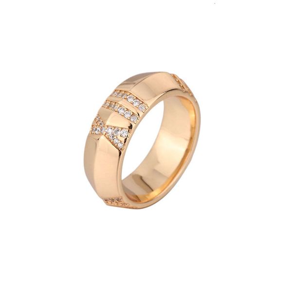 Bague Tiff Designer Mode de luxe Femmes Original Qualité T Famille Roman Digital Full Diamond Bague V Or Micro Couple en forme de V