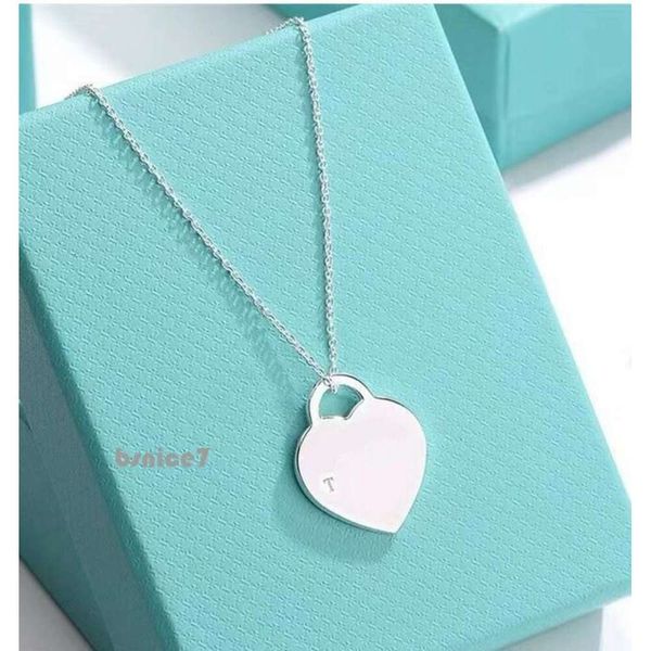 Tiffancy Collier Amour Coeur Designer Collier Femmes Hommes Bijoux De Luxe Lettre Plaqué Or Argent Chaîne Femme Pendentif Colliers En Métal Cadeau Tiffanybracelet 3741