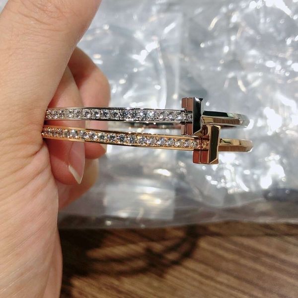 Tiffantyism Moda clásica, medio lleno de diamantes, pulsera estrecha de oro rosa, joyería con incrustaciones de precisión de estilo Japón y Corea del Sur para mujer con caja