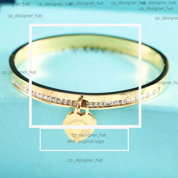 Bracelet Tiffanybead Chaîne de luxe Bracelet d'or pour les femmes Love Stamp Graving Letter Bracelet Fashion Elegant Jewelry Birthday Gift 4527