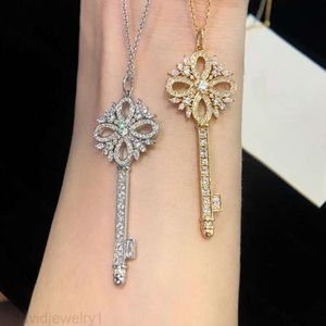 Tiffanybead kettingontwerper voor vrouwen Tiffanyjewelry Jewelry sieraden hoge versie sneeuwvlok Key ketting met diamant volledige diamant iris zonnebloem trui ketting