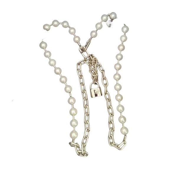 Collar Tiffanyes de diseñador para mujer, collares con colgante de calidad Original, collar de nicho de moda, collar de perlas con cabeza de bloqueo, cadena para mujer