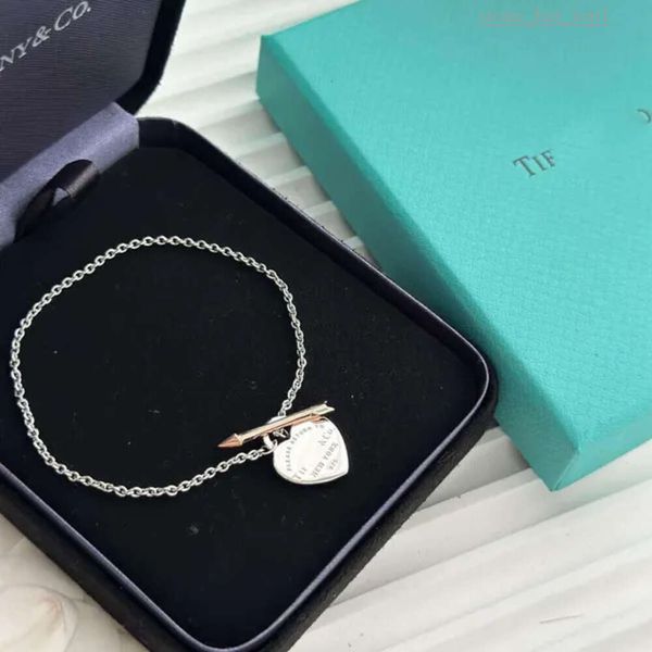 TiffanyJewelry Femmes de luxe TiffanyBracelet Bracereur Luck Link Link charme Fashion Bijoux de vacances Ladies Cadeaux 9055