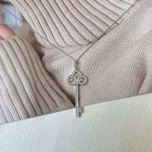 Tiffanylris esigner klassieke Funi Sterling zilveren ketting sleutelketting Rose goud volledige diamant Iris sleutelhanger Valentijnsdag cadeau met geschenkdoos