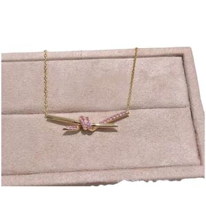 Tiffiny ketting ontwerper vrouwen originele kwaliteit kettingen goud roze diamant voor vrouwen 18k lichte luxe knoop serie kruis