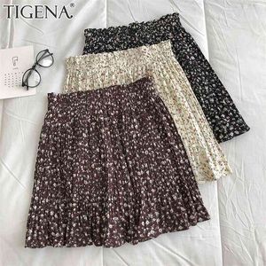 Tigena mignon mini jupe d'été plissée femmes mode coréenne imprimé floral une ligne taille haute en mousseline de soie shorts femme plage 210708
