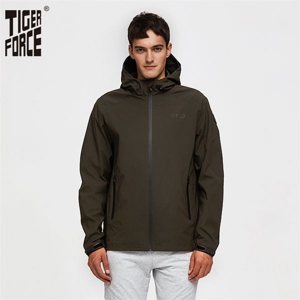 Tiger Force hommes printemps vestes à capuche décontracté coupe-vent grande taille mode Bomber veste coupe-vent homme manteau vêtements d'extérieur 210811