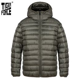 Tiger Force Heren Winterjas Casual Hoogwaardige Katoenen Merk Kleding Mode Mannelijke Warme Mannen Jas Parkas 70712 210819