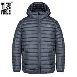 Tiger Force Printemps Veste Hommes Haute Qualité Solide Veste À Capuchon À Capuchon Manteau Casual Mode Vêtements D'extérieur 50402 210914