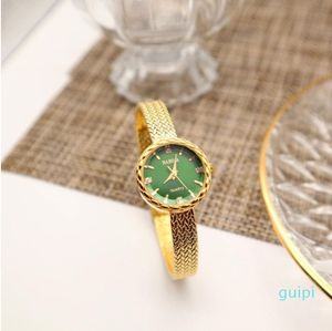 Tiktok Dames Live Armband Horloge Kleine Ketting Dames Quartz Gold Plating Horloges Designer Woman Watch