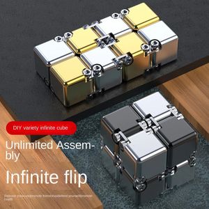 Tiktok Pop Plezier Decompressie Speelgoed Legering Infinity Magische Kubus Vingerspeelgoed Kantoor Flip Kubieke Puzzel Stress Blok Geschenk 240113