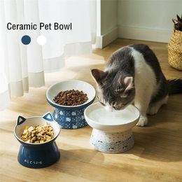 Incliné surélevé chat bol en céramique chien plat Anti vomissements nourriture pour animaux de compagnie distributeur d'eau accessoires surélevés 220323