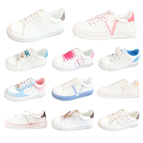 Time Out Sneaker Chaussures en cuir de veau Semelle extérieure profilée surélevée à la mode avec détails emblématiques pour un look féminin avec des motifs emblématiques