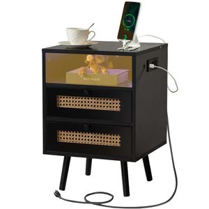 TINSAWOOD Station de recharge noire, en bois pour chambre à coucher, tiroirs en rotin, intelligent avec lumières, table de chevet LED moderne, coiffeuse bohème