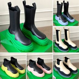 Botas de pneu designer feminino sapatos casuais dos homens tênis couro genuíno chelsea martin boot motocycle topdesigners067